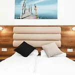 Hotel Castle 3*